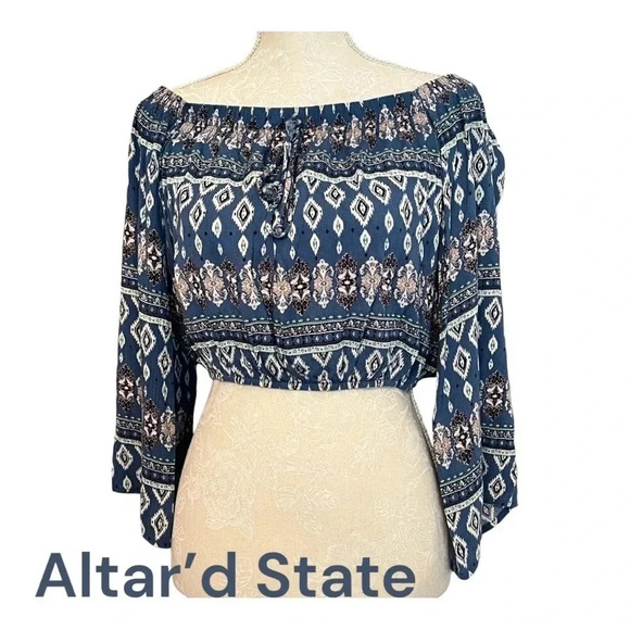 Altar’d‎ State Bohemian long sleeve off-the-shoulder crop - Picture 1 of 7